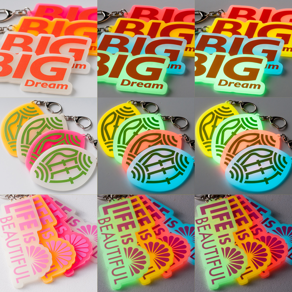 蓄光アクリルキーホルダー ナスカン